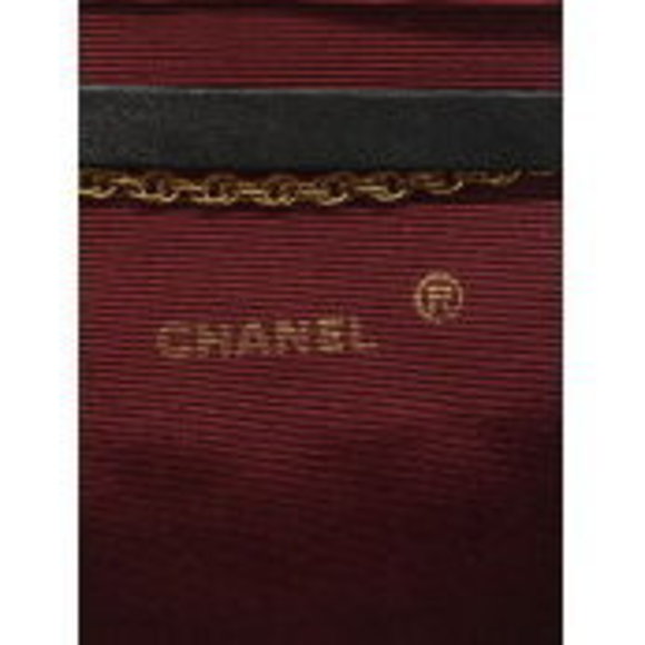 Chanel Lamb Leather Chain Shoulder Bag - Picture 4 of 7